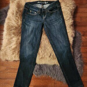 Amerian Eagle Low Rise Skinny Jeans